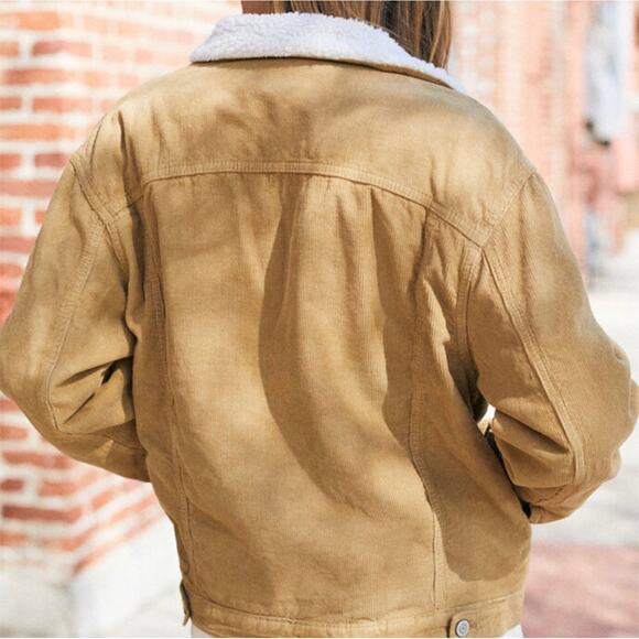 Brandy Melville John Galt Tan Corduroy Sherpa Lined Jacket Small - Picture 3 of 15